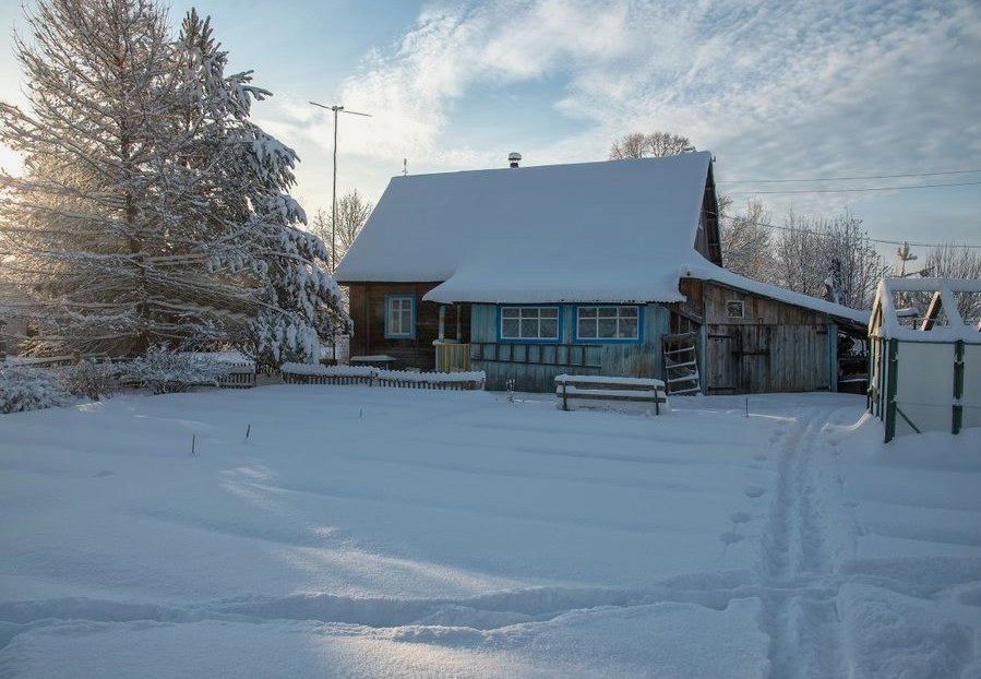 Winter septic tank pumping, example photo